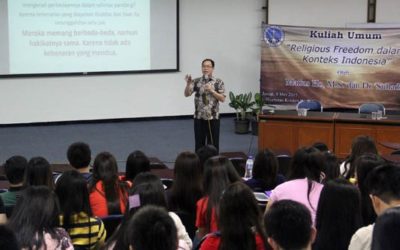Berita Foto: Seminar dan Diskusi Kebangsaan di UK Petra