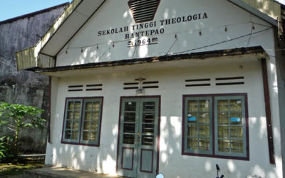 Kuliah Umum di STT Gereja Toraja